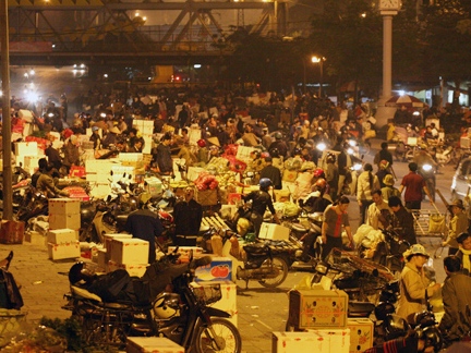 Chợ đầu mối Long Biên sắp bị xoá sổ