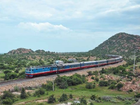 Giấc mơ tàu cao tốc Bắc-Nam và chuyện tàu chạy 92 km giờ còn khó