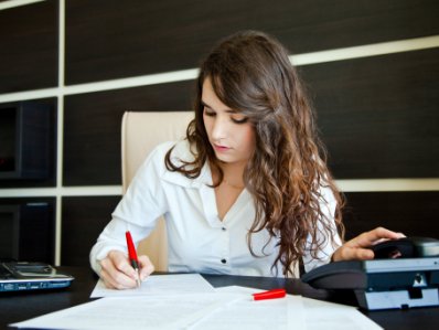 Phụ nữ ngồi nhiều dễ ung thư