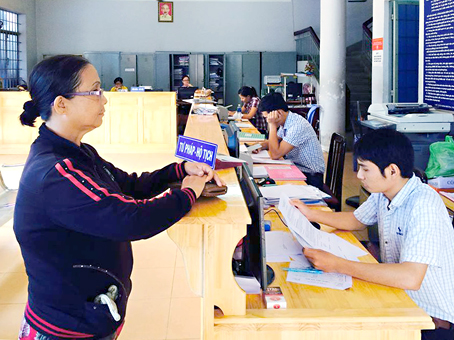 Khai sinh 3 trong 1  Giảm thủ tục phiền hà cho dân