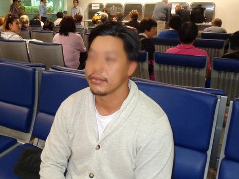 Khách bị trói vì cố tình hút thuốc trên máy bay Vietnam Airlines