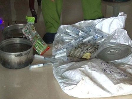 Rùng mình với tôm chết lên bàn tiệc cưới