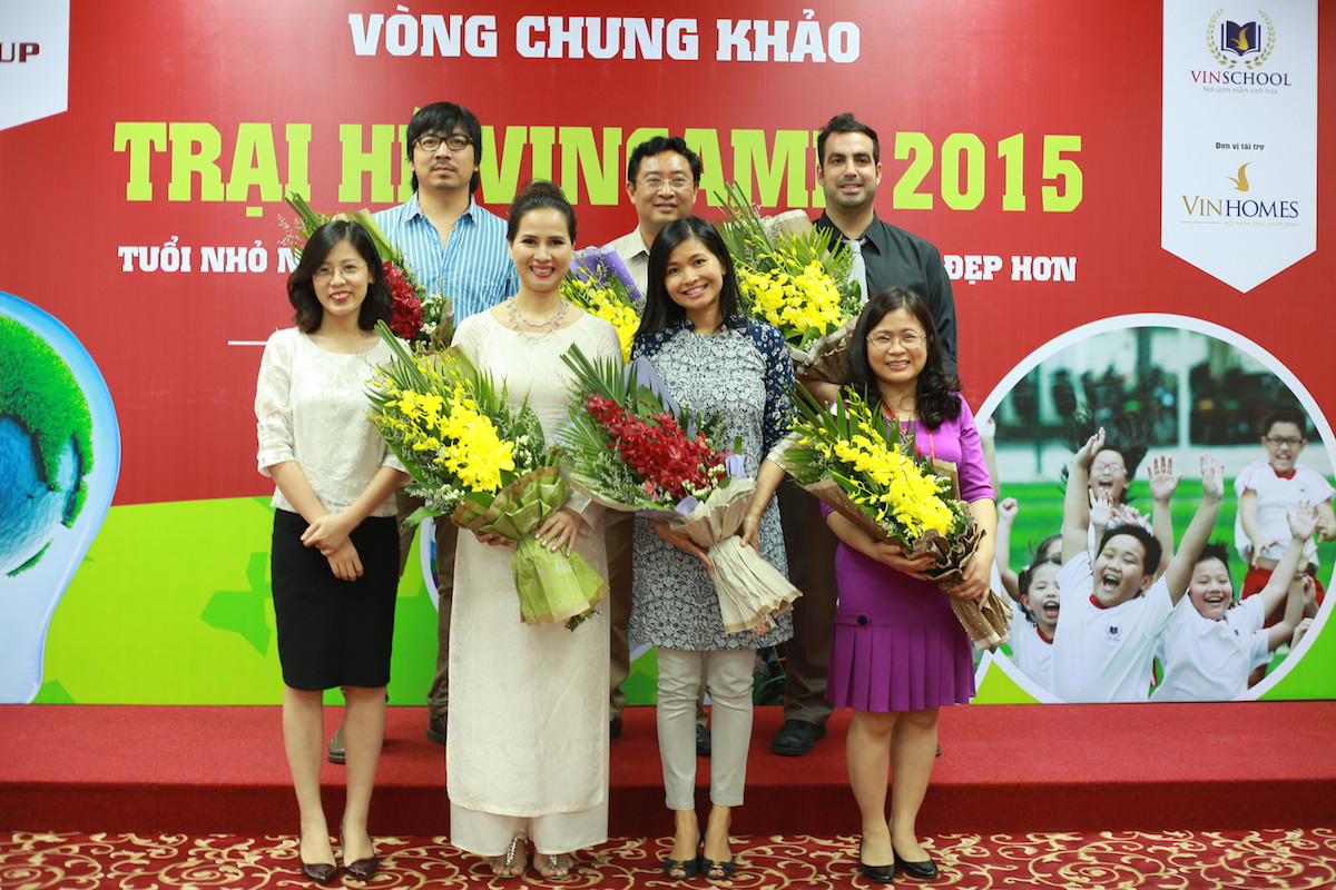 Thành viên Ban Giám Khảo Vòng Chung khảo Trại hè VinCamp 2015: “Giáo sư Xoay” Đinh Tiến Dũng; Nghệ sỹ piano thế giới - Chuyên viên Trường ĐH Havard Nguyễn Thị Châu Giang; Nghệ sỹ Đặng Châu Anh; Ông Phạm Hồng Quất - Cục trưởng Cục Phát triển TTT&DN, Bộ KH&CN, đồng thời từng là Giám Khảo cho Gameshow truyền hình Sáng tạo Việt của Đài truyền hình Việt Nam VTV3; cùng các thầy cô giáo của Hệ thống Giáo dục Vinschool