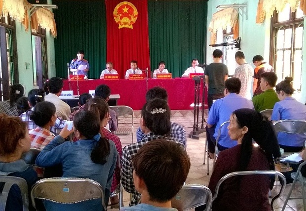  Kiểm sát viên tranh tụng tại một phiên tòa xét xử hình sự ở Quảng Ninh.