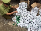 Gần 6 000 thỏi son môi giả nhập lậu bị tịch thu tại Quảng Ninh
