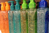Canada cấm sản xuất hóa mỹ phẩm chứa các vi hạt nhựa độc hại