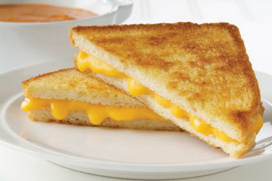 Gần 100 người ngộ độc sau khi ăn bánh mì sandwich từ Đài Loan