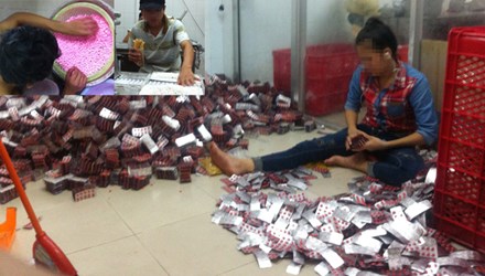 Vào lò làm thực phẩm chức năng Tận thấy công nghệ siêu bẩn