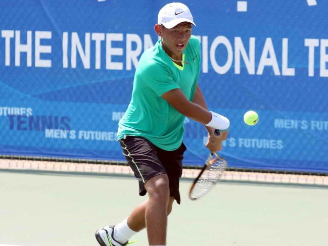 ​Hoàng Nam vào tứ kết giải chuyên nghiệp tại Ai Cập