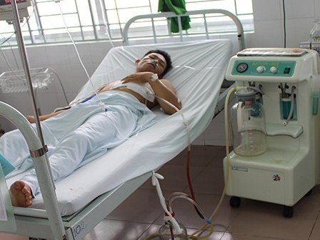 Cứu sống bệnh nhân bị kéo đâm thấu tim