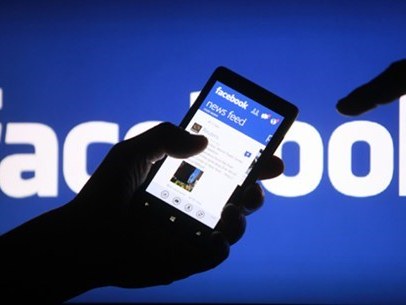 Cô giáo chửi học sinh trên Facebook Đuổi việc có hợp lý