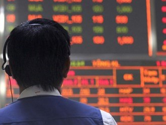 Các tỷ phú chứng khoán mất cả nghìn tỷ đồng trong vài giờ