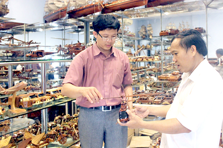 Đưa hàng Việt xuất ngoại