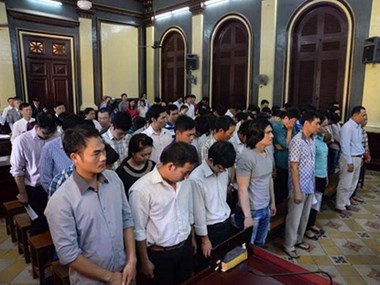 20 năm tù cho gia đình ông trùm đường dây đánh bạc qua 188bet