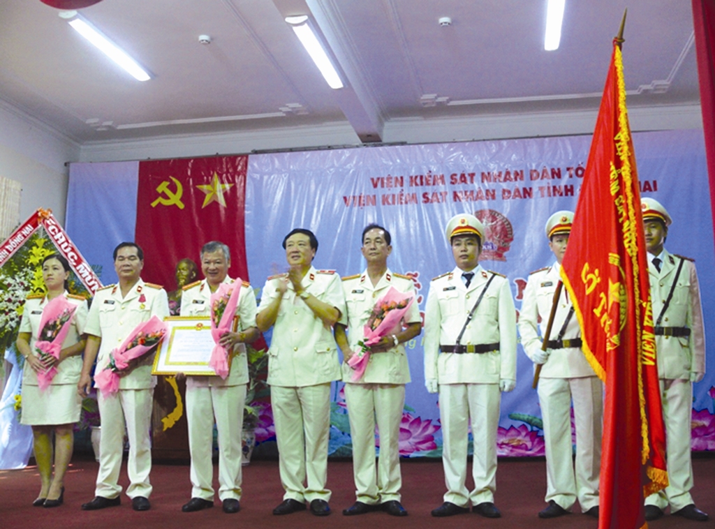 Đón nhận Huân chương Lao động hạng Nhất và công bố quyết định bổ nhiệm chức vụ Viện trưởng VKSND tỉnh