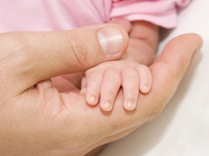 Có quy định về khoảng cách bắt buộc giữa các lần sinh