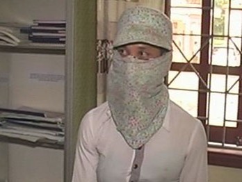 Nam thanh niên đóng giả phụ nữ để cướp giật