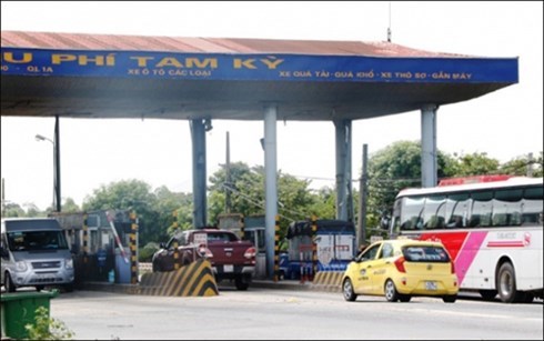 Thủ tướng đồng ý dừng thu phí đường bộ với xe máy từ 1 1 2016