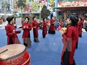 Giới thiệu hát Xoan cổ tới các chuyên gia di sản văn hóa quốc tế