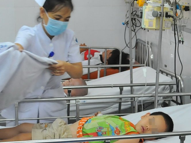 Cách chăm sóc trẻ mùa dịch bệnh