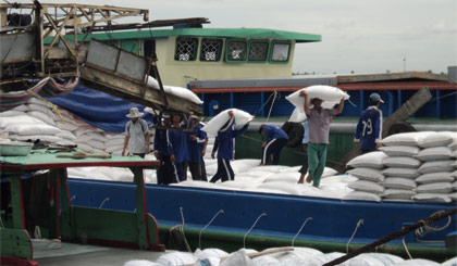 Doanh nghiệp, doanh nhân cần tự đổi mới