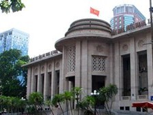 Mua các ngân hàng với giá 0 đồng là đúng luật