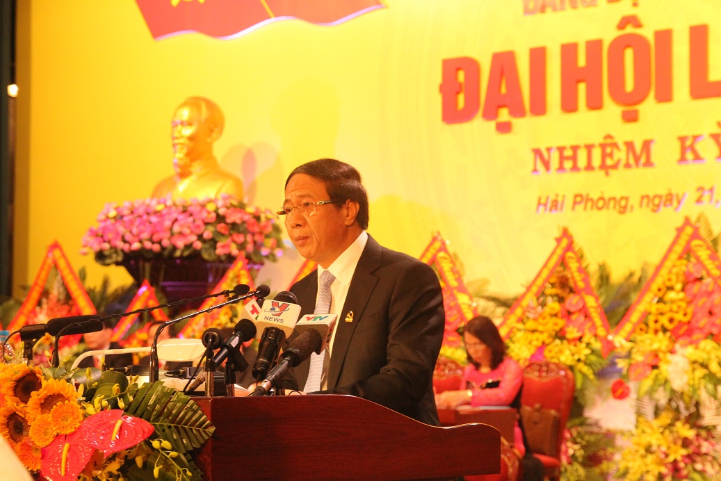 Đồng chí Bí thư Thành ủy Dương Anh Điền đã đọc diễn văn khai mạc Đại hội.