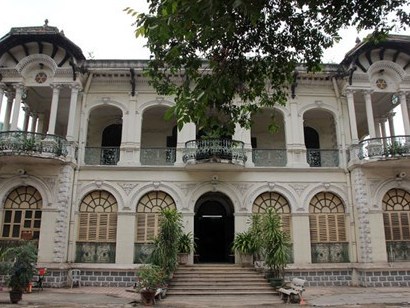 Ai là chủ nhân căn biệt thự cổ giá gần 700 tỉ đồng tại TP HCM