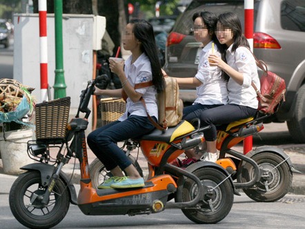 Quy định đăng ký xe mô tô điện, xe máy điện có hiệu lực thi hành từ 6 12