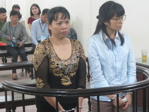 Nữ quái chuyên lừa đảo bằng sổ đỏ giả