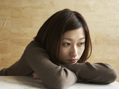 Tán tỉnh trên mạng có bị coi là phản bội chồng