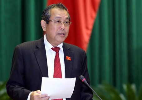 Chánh án TANDTC Trương Hòa Bình trả lời chất vấn