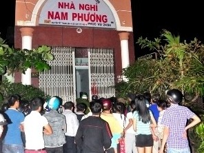 Chủ hụi bỏ trốn, hàng chục con hụi đến đòi tiền