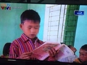 Truyền hình Thanh niên nhận sai sót về hình ảnh học sinh cầm sách ngược