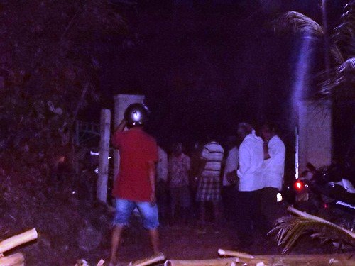 Chủ tịch HĐND xã treo cổ tự vẫn