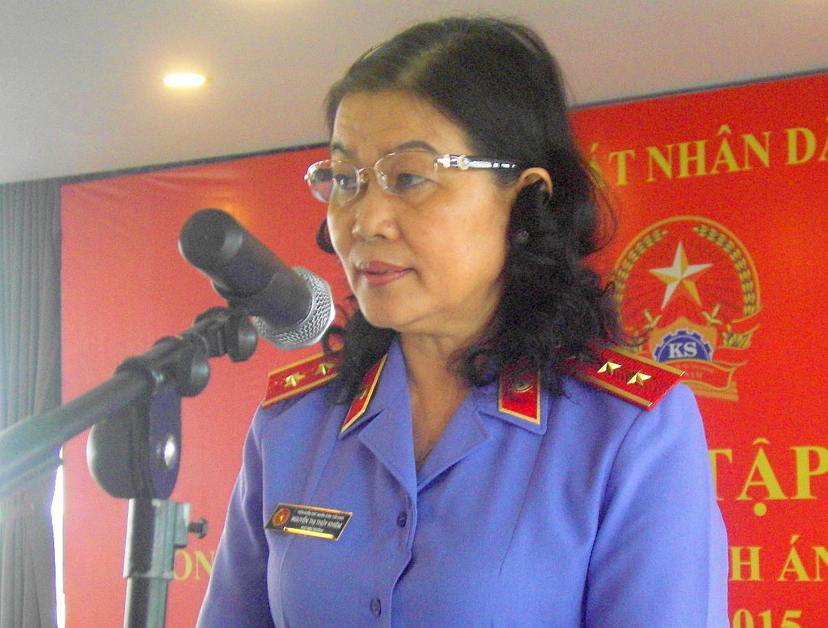  Đồng chí Nguyễn Thị Thủy Khiêm - Phó Viện trưởng VKSNDTC phát biểu chỉ đạo Hội nghị.