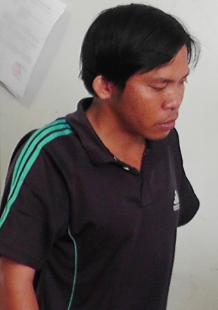 Tạm giam đối tượng ném đá vào xe ôtô khách