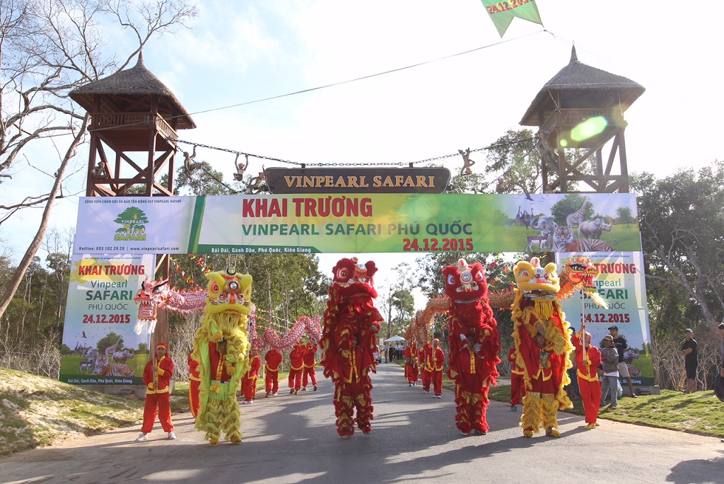 Vinpearl Safari chính thức khai trương sáng 24-12-2015