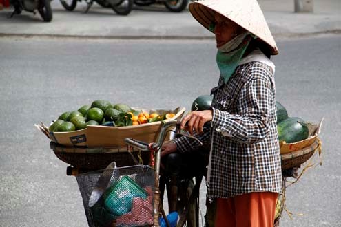  Thu nhập bình quân người Việt năm 2015 ước tính đạt 45,7 triệu đồng. Ảnh minh họa