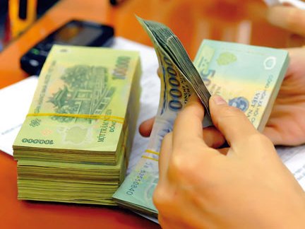 Nhiều ông lớn ngân hàng tăng lãi suất huy động VND