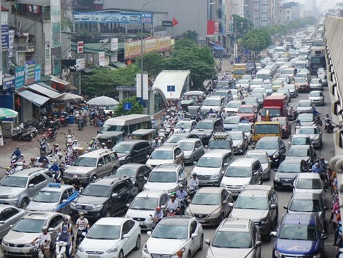 Áp lực giao thông tăng chóng mặt
