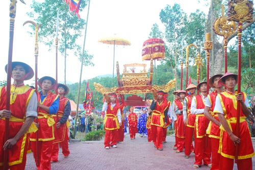 Nghi lễ rước kiệu trong Lễ hội Đền Hùng- Phú Thọ. Ảnh TL. 