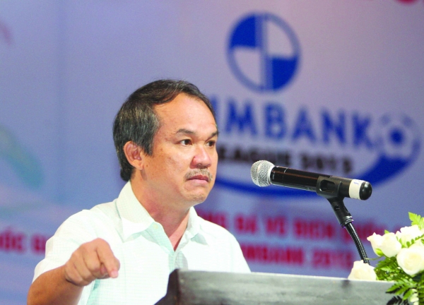 Ôm nhiều tin đồn, HAG phá đáy chính mình