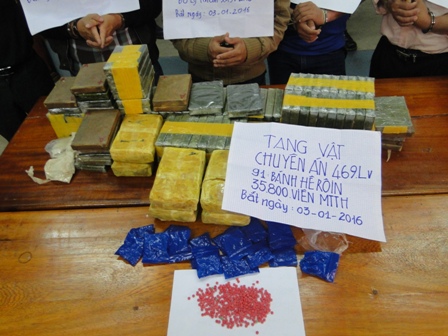 Bắt vụ vận chuyển hơn 90 bánh heroin trong ngày đầu năm mới