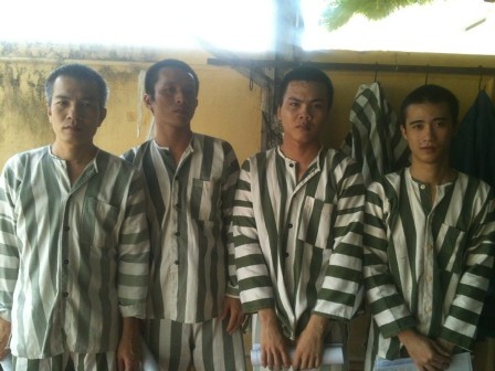 Truy tố băng nhóm trộm xe