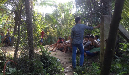 Triệt phá trường gà và sòng lắc bầu cua, bắt giữ 27 con bạc