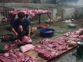Bẩn như lò giết mổ lợn tự phát