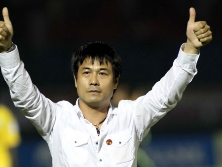 HLV Hữu Thắng nhận lời lên tuyển làm HLV trưởng