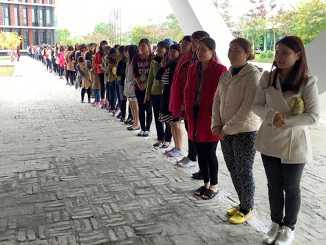 Muôn kiểu lì xì của doanh nghiệp đầu năm mới