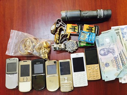 Khởi tố, tạm giam 4 bị can trộm nhà đại gia ở Cà Mau